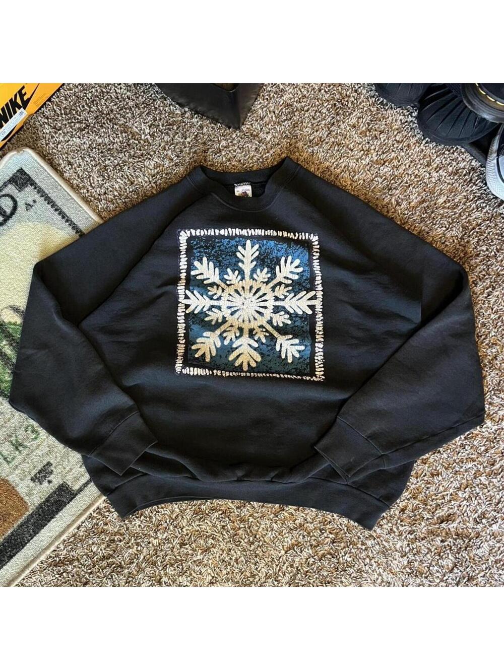 90s Snowflake Crew